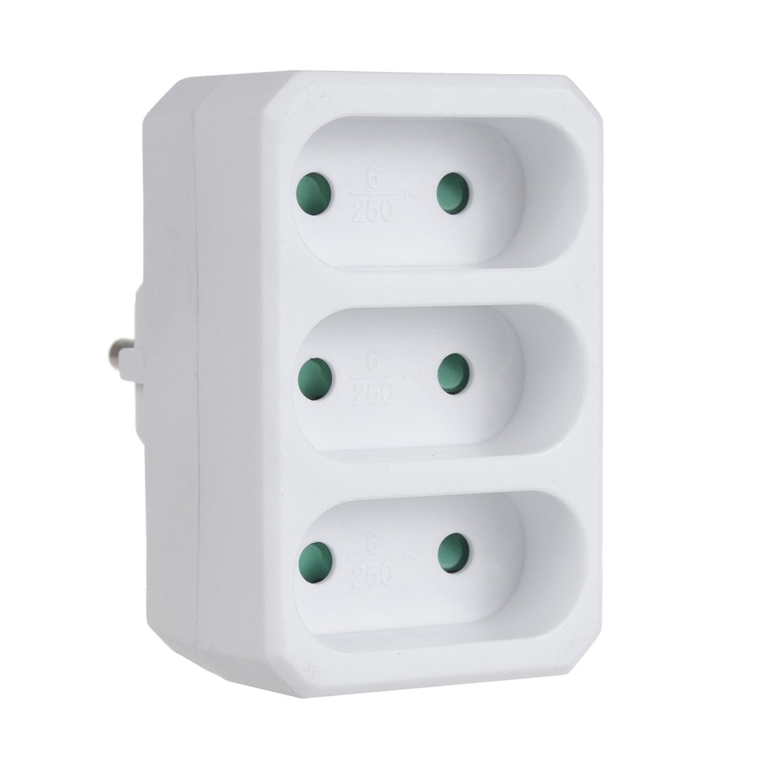 Maclean Energy MCE212 3x6A trojitá zásuvka, univerzálna zástrčka