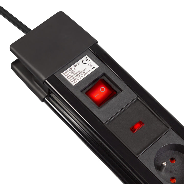 Napájací pásik 8 zásuviek osvetlený ochrana prepínačov pre deti Maclean MCE11