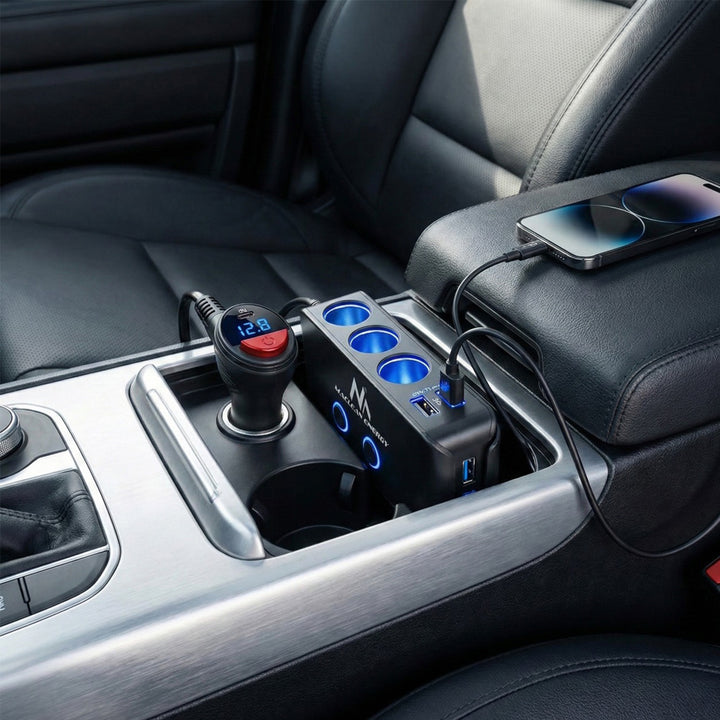 Rozdeľovač zásuviek zapaľovača, voltmeter, 3 zásuvky zapaľovača, 1xQuick Charge 3.0, 3xUSB 6,8A, 1x Power Delivery 18W, Maclean MCE218, Max 120W