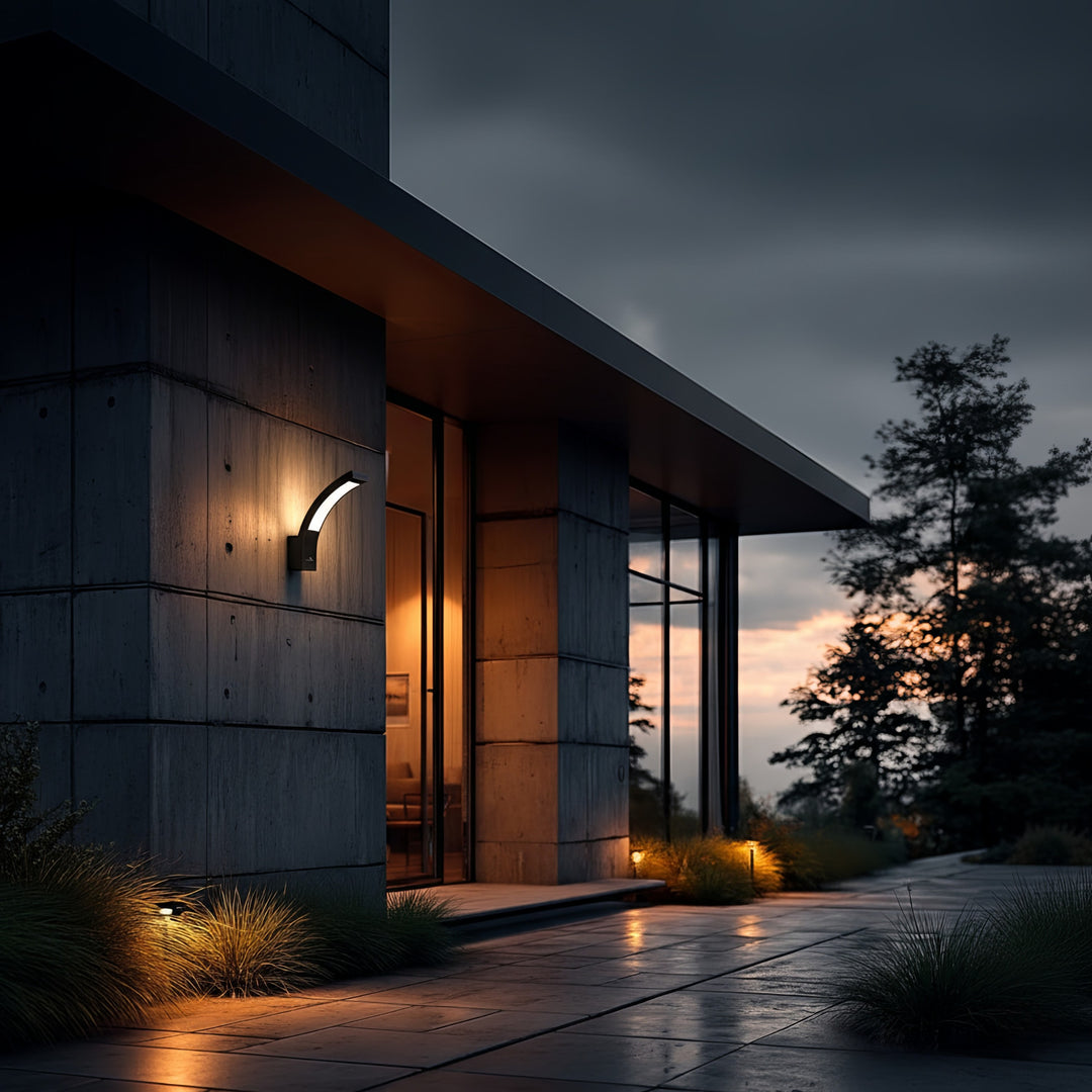 LED fasádne svetlo MCE343 B 800lm 10W IP54 Maclean Energy čierna, prírodná biela (4000K)