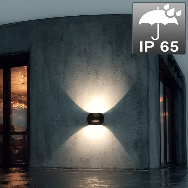 Maclean Energy MCE366 - PC+ALU, 20W (1600lm) Neutrálna biela 4000K IP65 sivá LED nástenná lampa s PIR senzorom