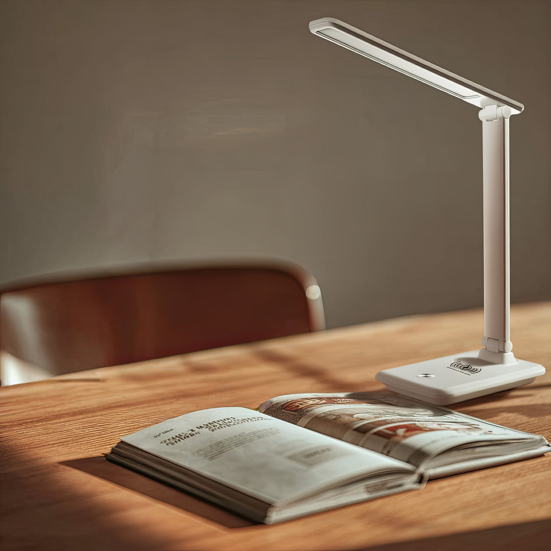 Stmievateľná stolová LED lampa Stolová lampa 9W s indukčnou nabíjačkou Qi