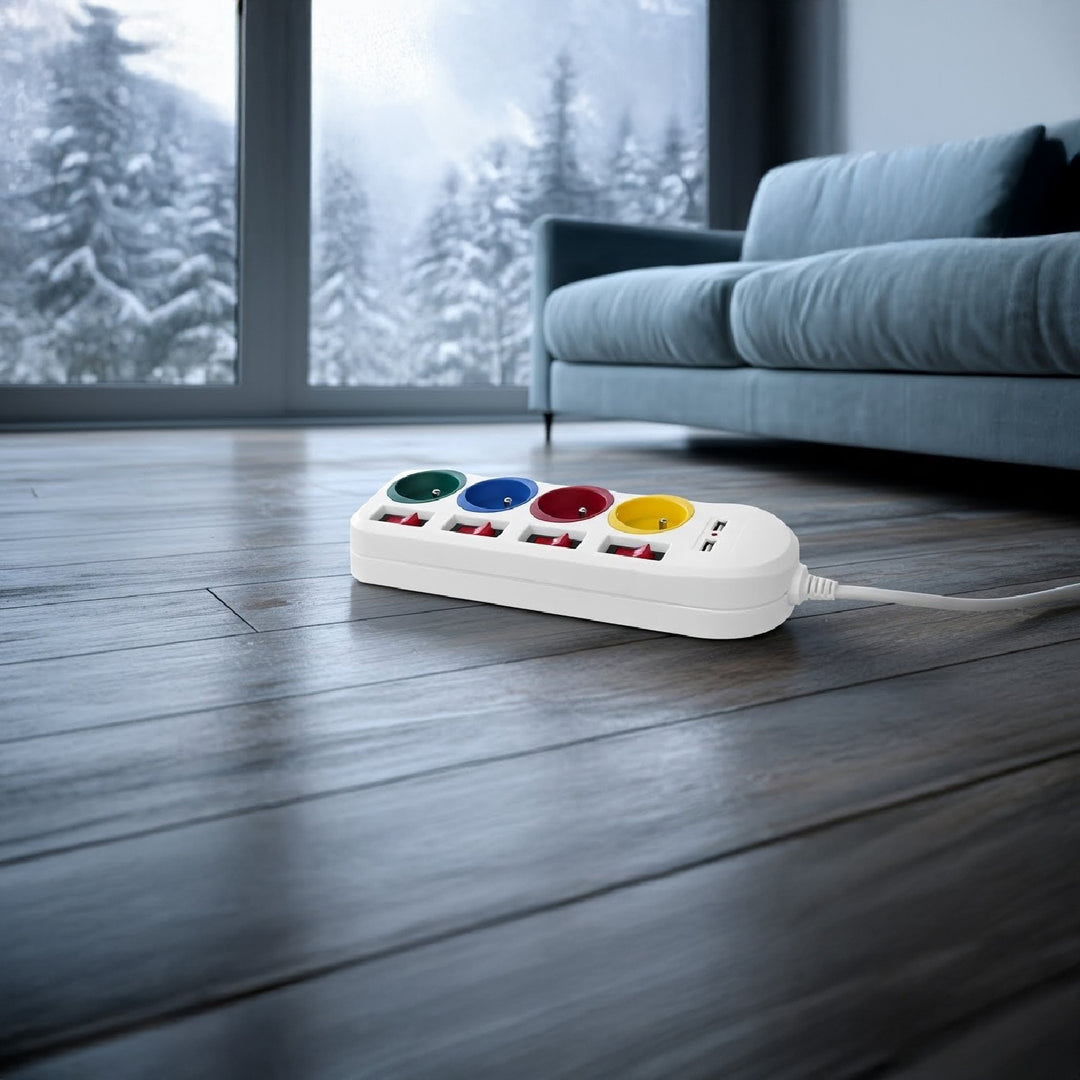 Napájacia lišta Maclean, 4-zásuvkový predlžovací kábel + 2xUSB, s prepínačmi, 250 VAC/10A, 2,1 A 5 V, 1,5 m, biela, MCE229 W