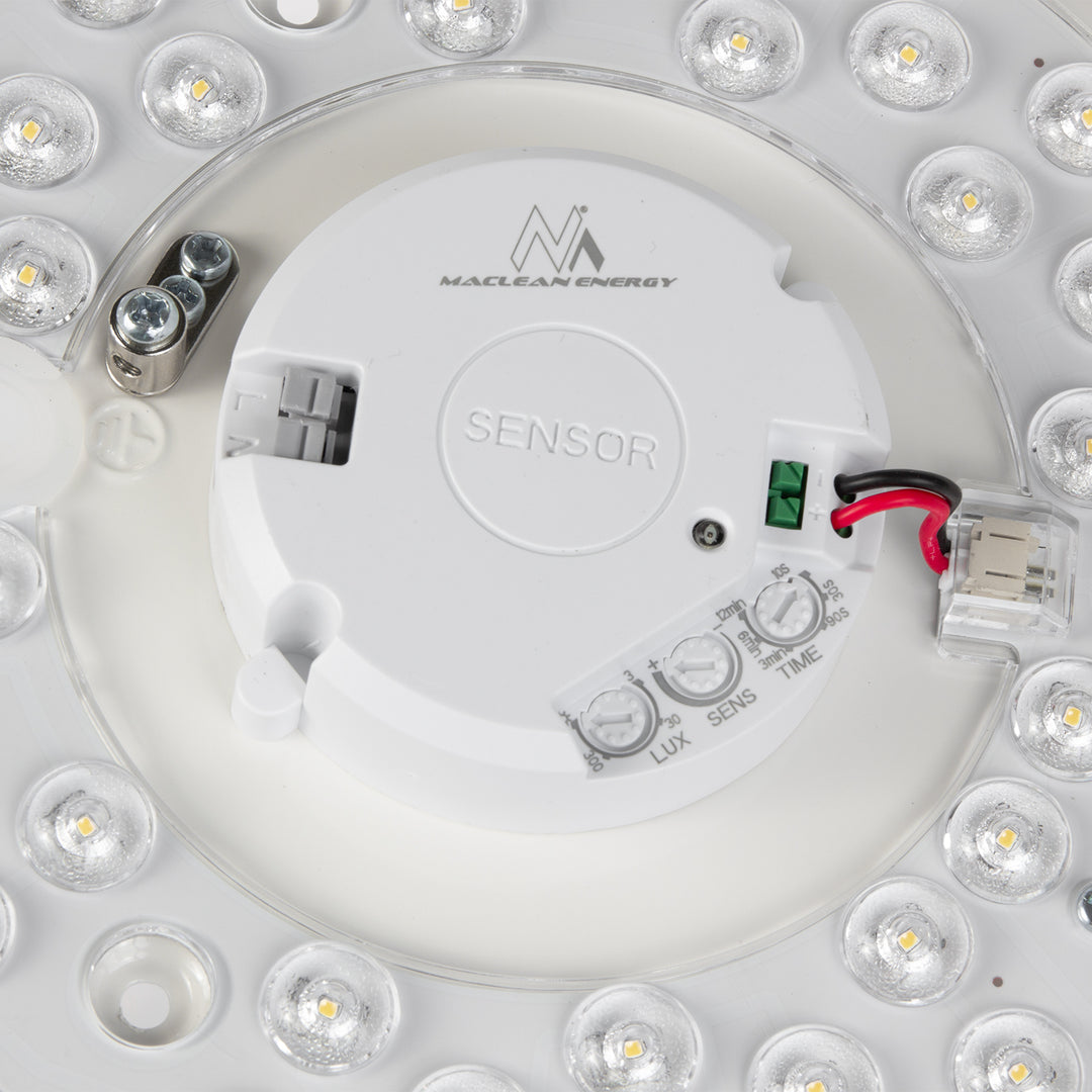 Stropná LED lampa so senzorom Maclean, mikrovlnný senzor 5,8 GHz, 4000K, 12 W, 950 lm, IP44, MCE347