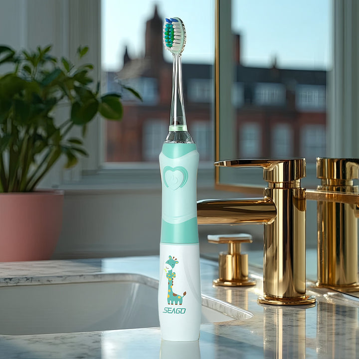 Detská sonická zubná kefka SEAGO, farba zelená, 1xAA 1,5V (nie je súčasťou balenia), 3 koncovky, SG-977 Green