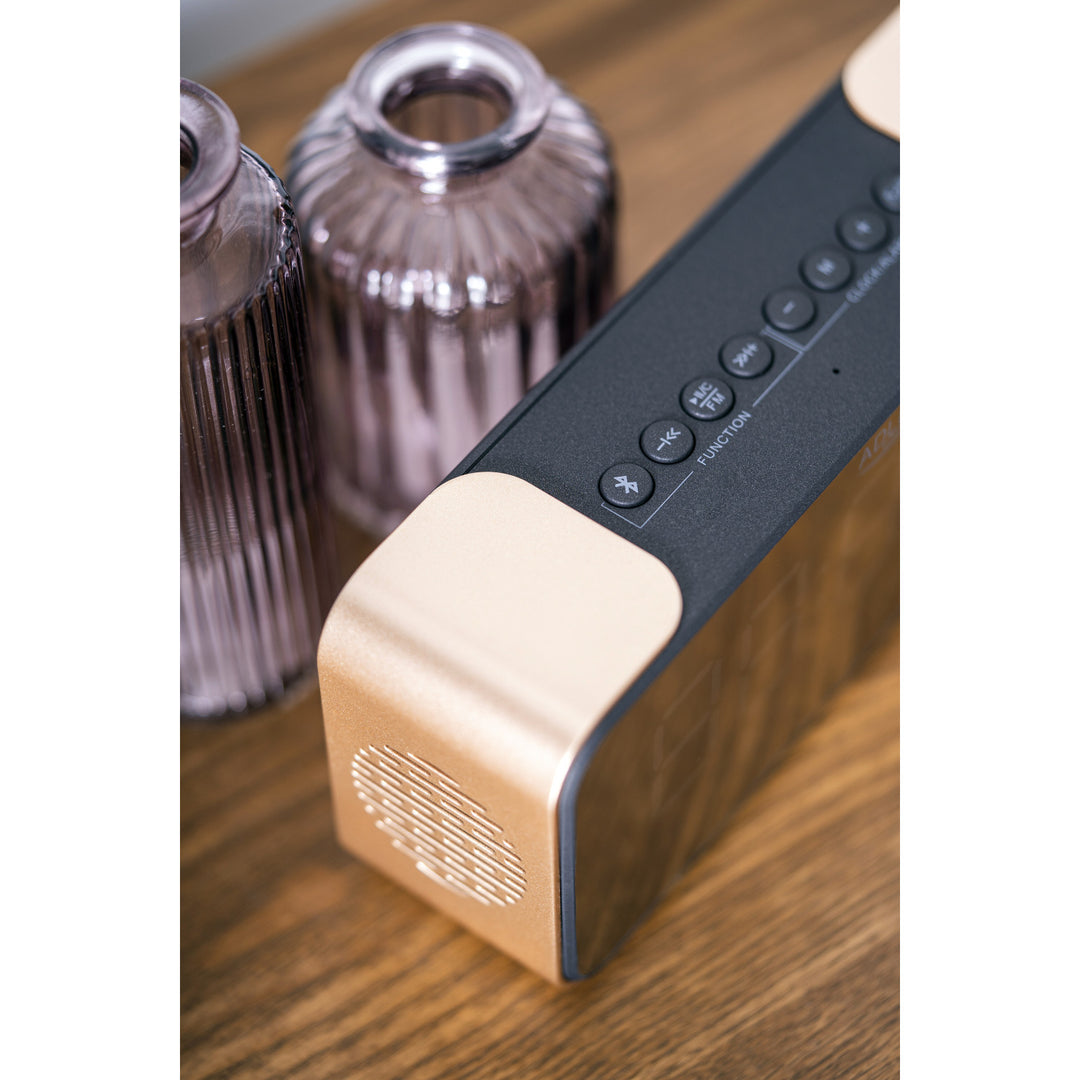 Adler AD 1190 Bezdrôtový rádiový budík z medi s LED displejom a funkciou Bluetooth