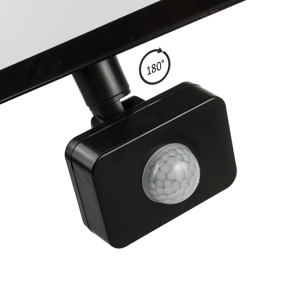 2x LED reflektor so senzorom pohybu Maclean, tenký 30W, 2400lm, studená biela (6000K), IP44, MCE630 CW PIR