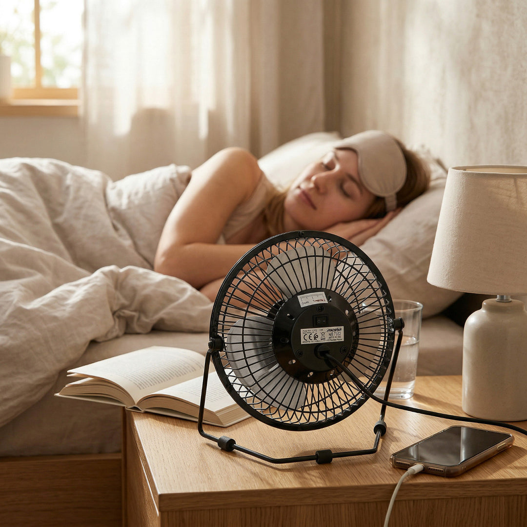 Stolný ventilátor Mesko, priemer 15 cm, napájanie cez USB, vertikálna oscilácia, MS 7322