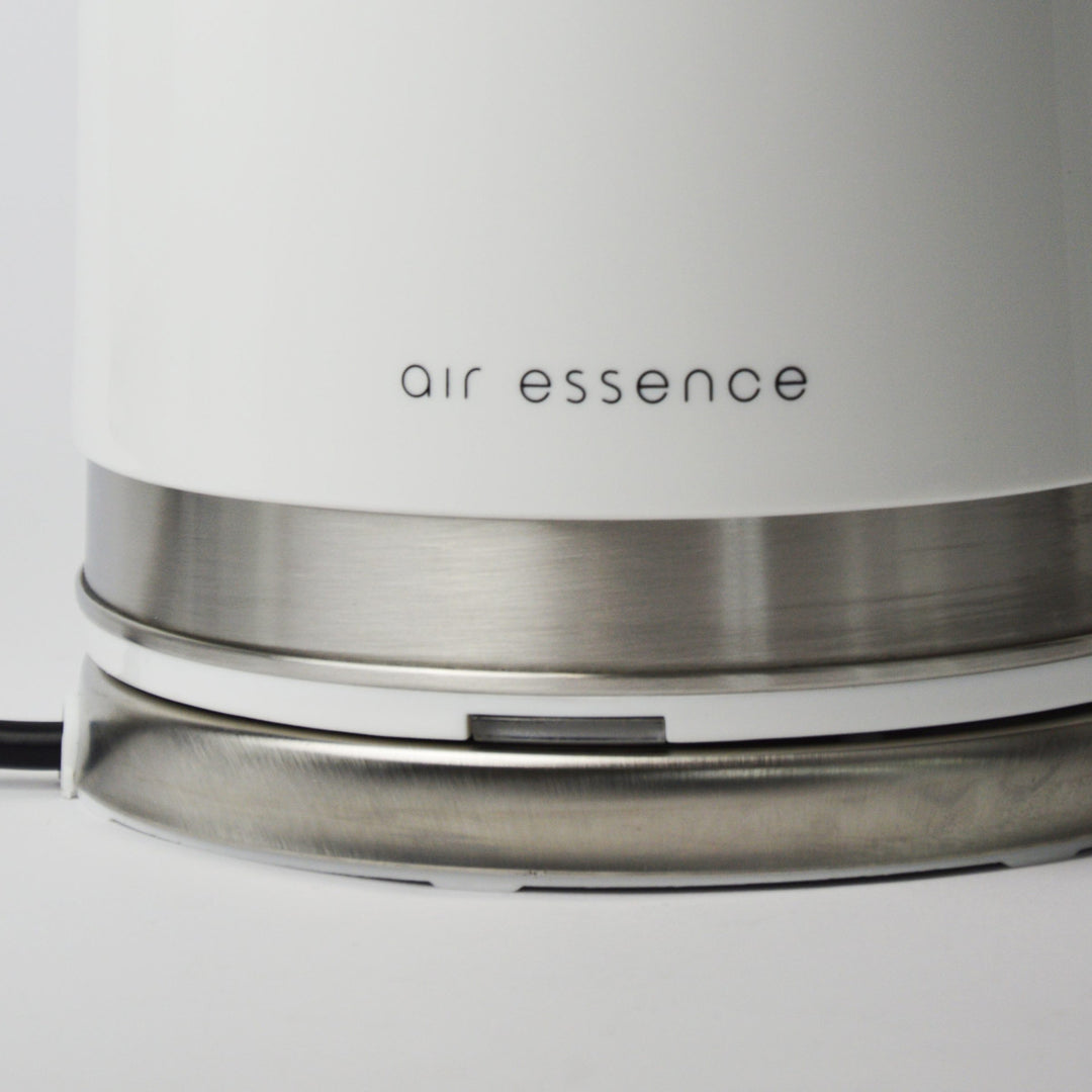 Rýchlovarná kanvica Air Essence, príkon 1500 W, objem 2 l, biela, AromaTi