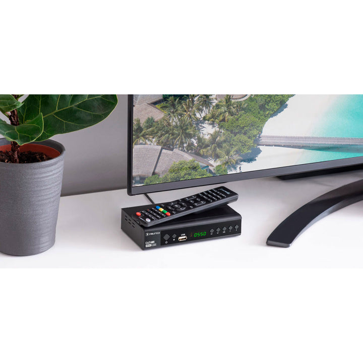 Tuner s dekodérom DVB-T2 H.265 HEVC KrugerMatz KM0550D EPG PVR Timeshift