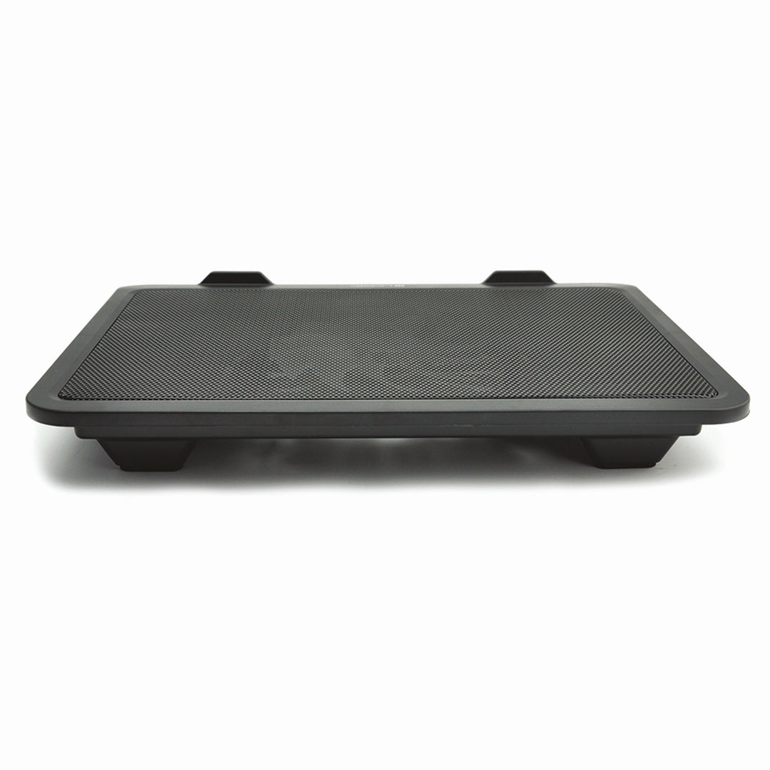 TICHÁ CHLADIACA PODLOŽKA - Chladiaca podložka pre notebooky s uhlopriečkou 15,6" a menšou, tiché, výkonné, 13,5 cm ventilátory, priechodný port USB
