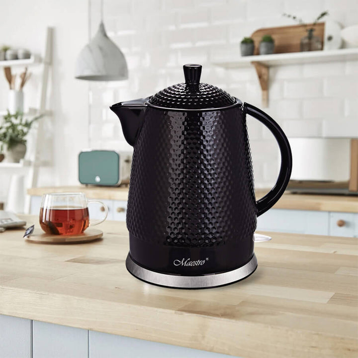 Keramická kanvica Maestro, objem 1,5 l, 1500 W, čierna, MR069