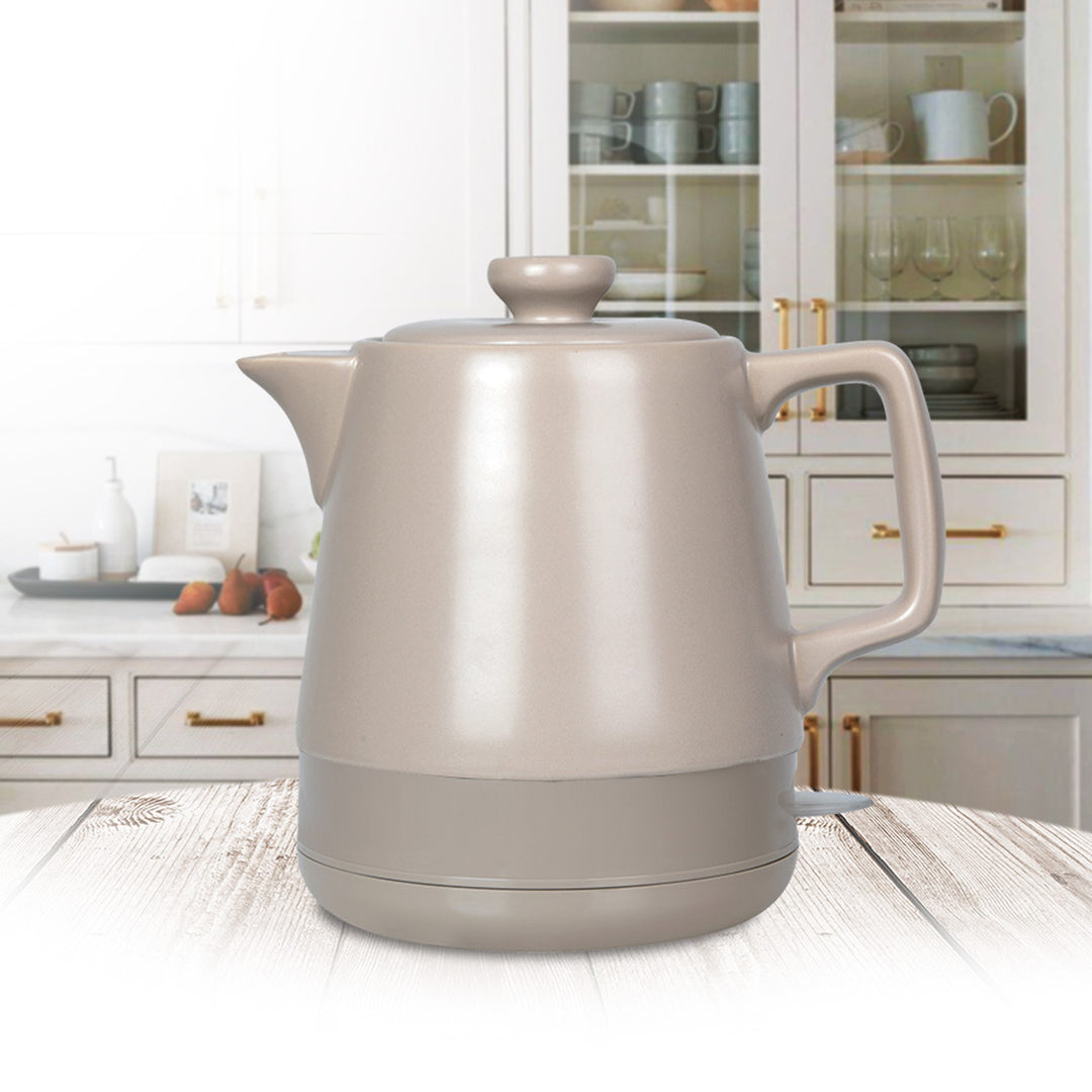 Keramická rýchlovarná kanvica 1l Maestro MR-071 béžová 1200W, zástrčka UK