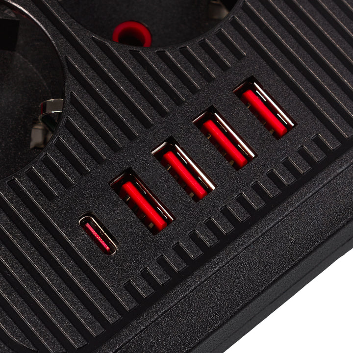 Napájacia lišta Maclean, 6-zásuvkový predlžovací kábel + 4xUSB, 110-240 V AC 50/60 Hz, 2,1 A max. 2500 W, 1,5 m, čierna, MCE389 B