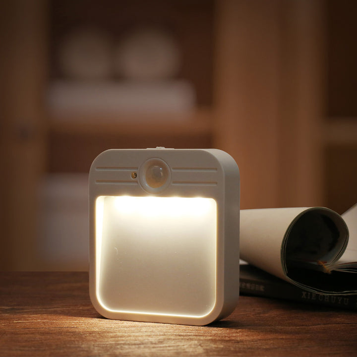 Schodiskové svetlo Maclean LED, s detektorom pohybu, teplota 4000K, 3,7V/500mAh, 4 LED, dosah 3-4m, MCE236, 4 kusy