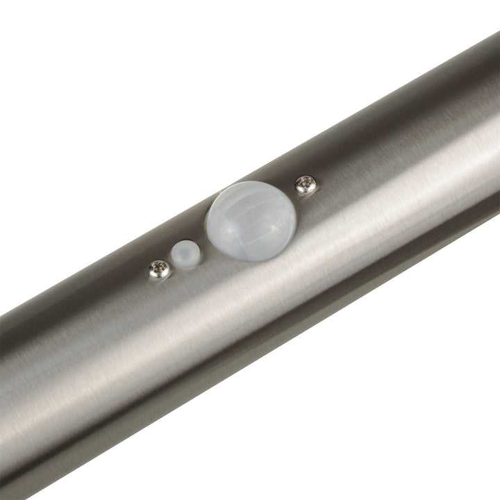 Solárne LED svetlo Maclean, so senzorom, 3 režimy, zástrčka, Li-ion 18650, IP44, 3,7 V, 1200 mAh, chróm matný, MCE465 C/M, 6 kusov
