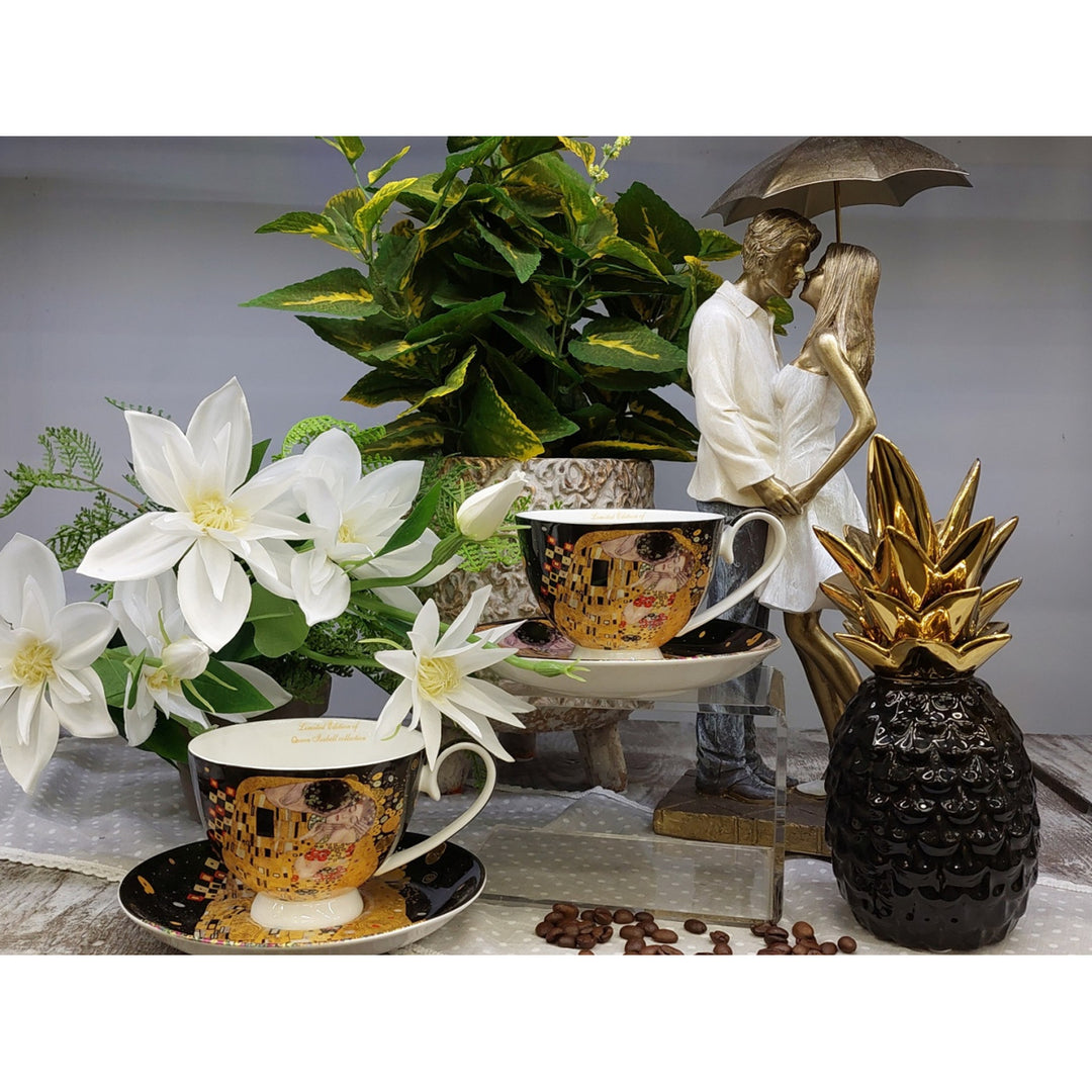 Súprava 2 porcelánových šálok Queen Isabell, motív Klimtovho bozku, 250 ml, W8KL356-22383