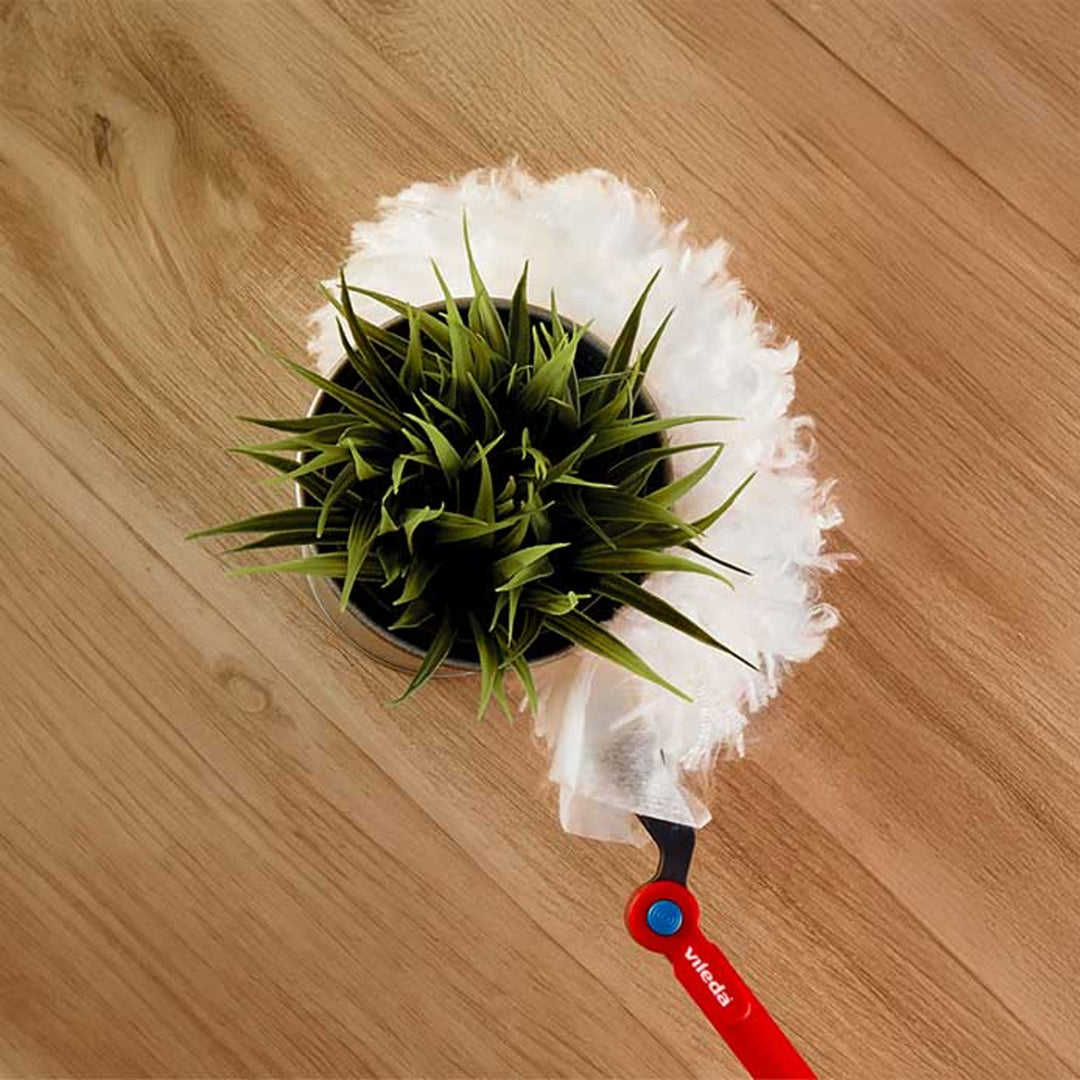 Vileda Flex&Catch prachová metla, dlhá násada, 1 náplň v balení, protišmyková, flexibilná hlava, 179434