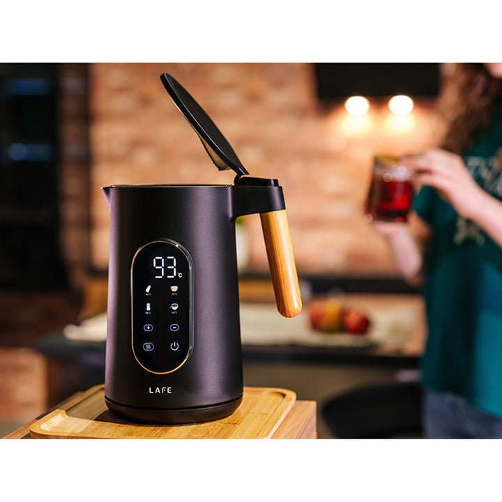 Rýchlovarná kanvica Lafe, regulácia teploty, dvojitá stena, objem 1,7 l, max. príkon 2200 W, KettleX Pro