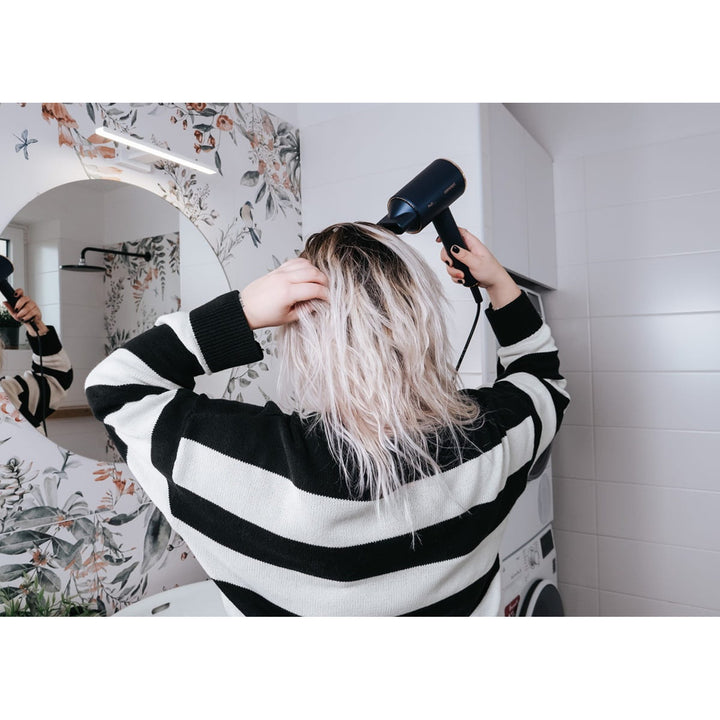 Koncepcia Fén ProfiCare, motor BLDC, magnetické nástavce, funkcia Oil Therapy, detský režim, funkcia Cold Mode, VV8100