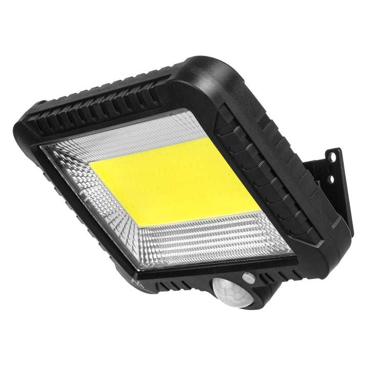 Solárne LED svietidlo s pohybovým senzorom Maclean, IP44, 5 W, 400 lm, 6000 K, 1300 mAh lítiová batéria, 5,5 V DC MCE438, 4 kusy