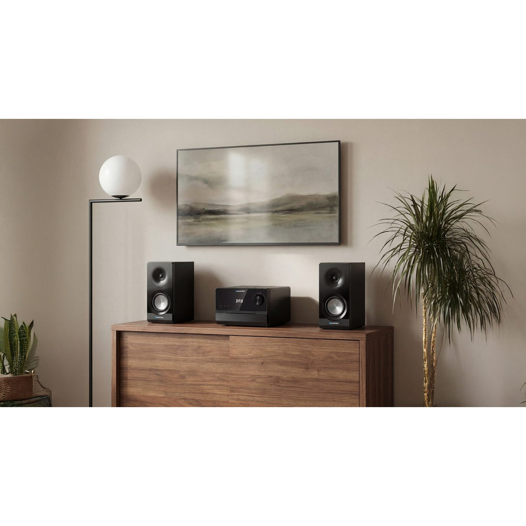 Mikrosystém Blaupunkt, výkon 100 W RMS, tuner DAB+, LED displej, FM rádio, teleskopická anténa v balení, konektor HDMI ARC, CD/MP3/USB/BT, hodiny s funkciou budíka, MS49DAB