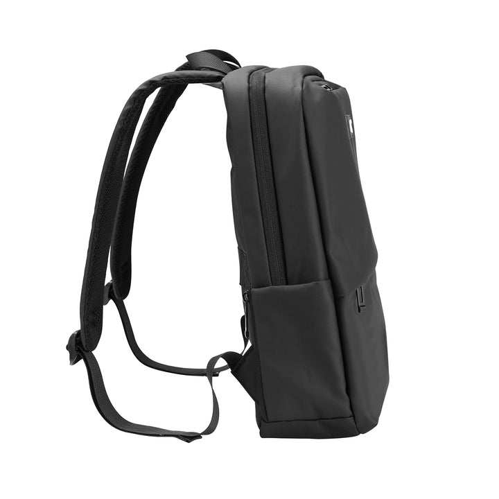 Batoh na notebook NanoRS, 15,6", čierny, 41x29x4, vodoodolný RS202 B