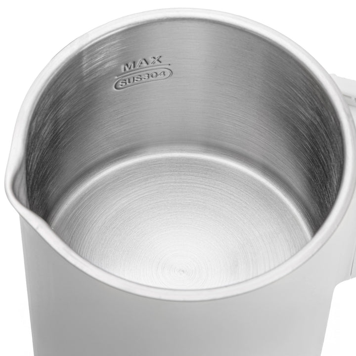 Rýchlovarná kanvica Adler, cestovná kanvica, dvojité steny, objem 0,8 l, max. výkon 650 W, sivá, AD 1388