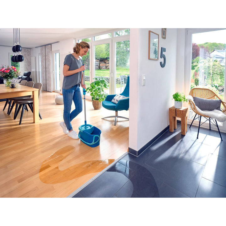 Sada Clean Twist Leifheit, rotačný mop a vedro, nastaviteľná dĺžka rukoväte, objem vedra 6 l, nástavec Micro duo, 52101