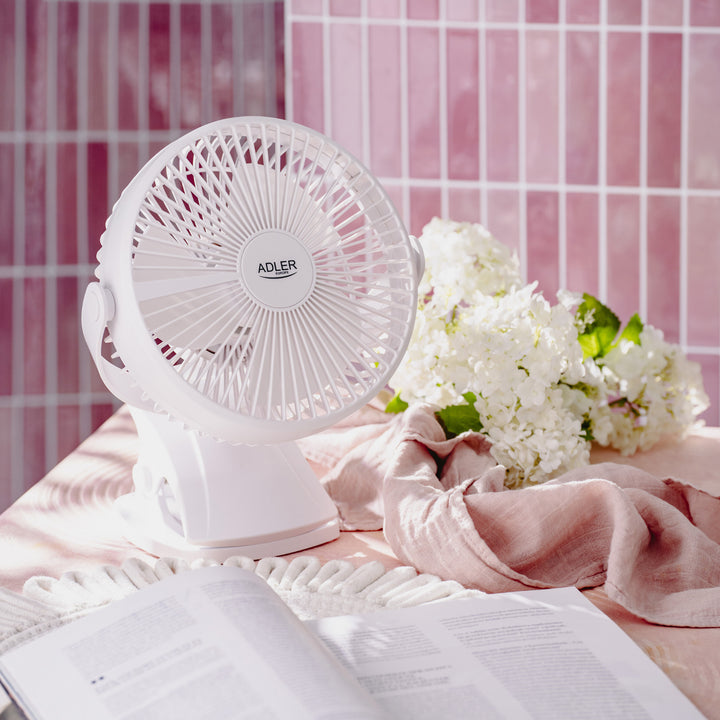 Stolný ventilátor s klipom, na batériu, 15,5 cm, otočný o 360°, USB-C, Adler