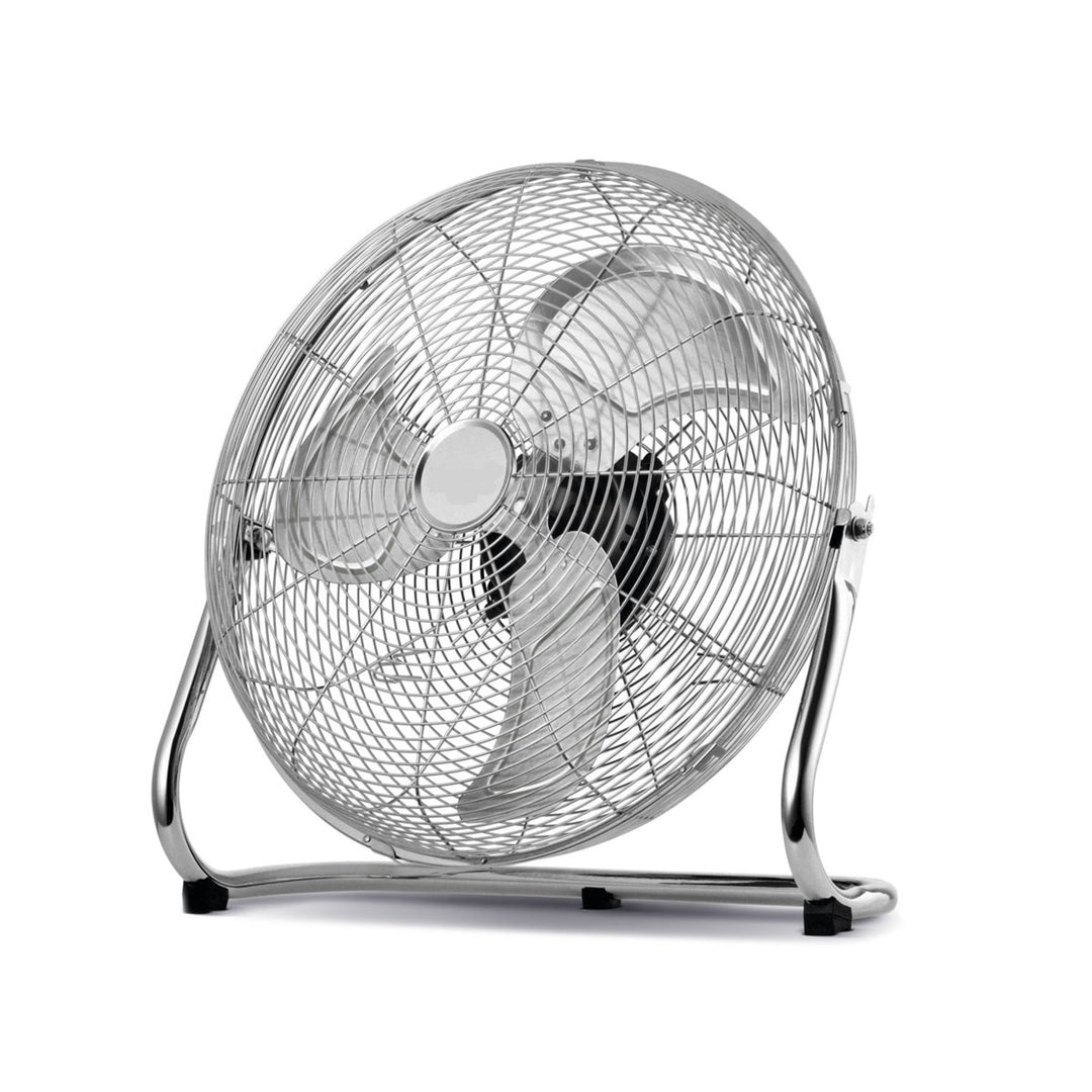 Podlahový ventilátor HanksAir, výkon 80 W, 3 prevádzkové stupne, vyrobený z pochrómovanej ocele, priemer 40 cm, dĺžka kábla 1,5 m, W021