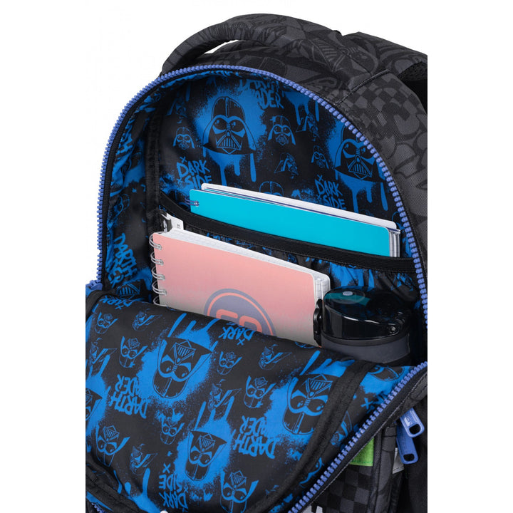 Školská súprava Star Wars Coolpack, 3-komorový batoh Jerry (15") s tvarovaným chrbtom a nastaviteľnými ramennými popruhmi a puzdro na písacie potreby Jumper 3 s príslušenstvom