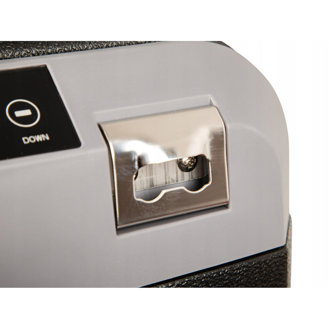 Kompresorová cestovná chladnička do auta Blow, objem 35 l, dotykový ovládací panel, 12 V, 24 V a 230 V, USB-C zásuvka, 44-208#
