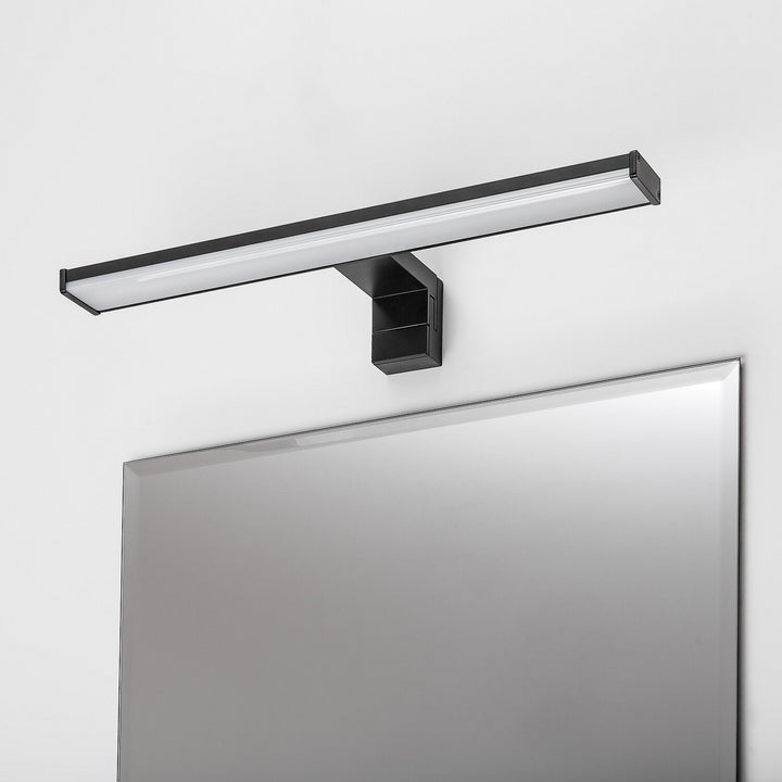 Kúpeľňová nástenná lampa, Seyra, LED 8 W, 4000 K, 650 lm, dĺžka 40 cm, čierna, IP44, 75112