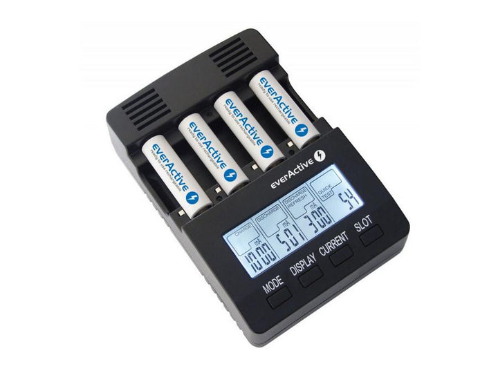 everActive NC-3000 AA AAA - riadený mikroprocesorom s meraním kapacity