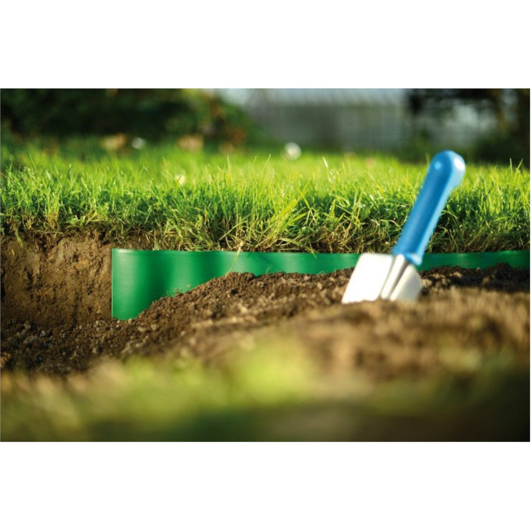 Vodotesné a pružné plastové vlnité záhradné obruby 10 cm x 9 m Cellfast Green