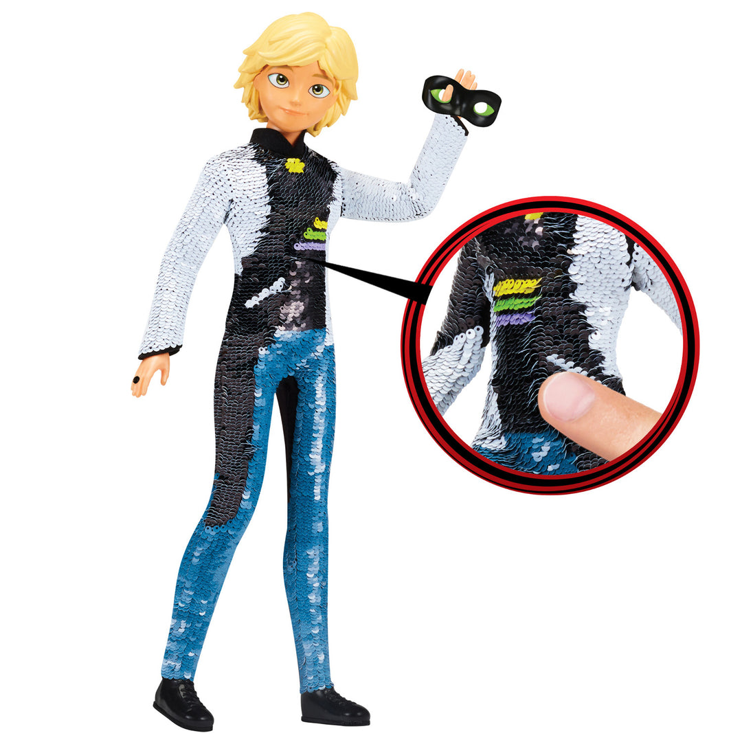 Zázračná: Beruška a čierna mačka Adrien Fashion Flip Doll